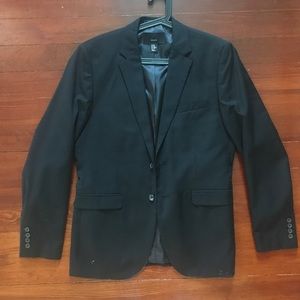 H & M Suit Jacket in black
regular fit size 40r US